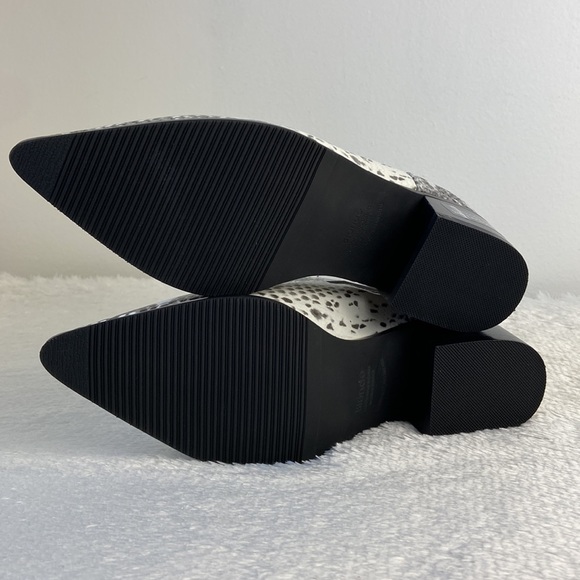 NEW| Snake Print Chelsea Ankle Booties - Picture 14 of 15